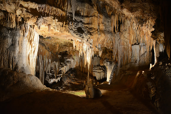 Stalactites and Stalagmites, Luray Caverns, Virginia